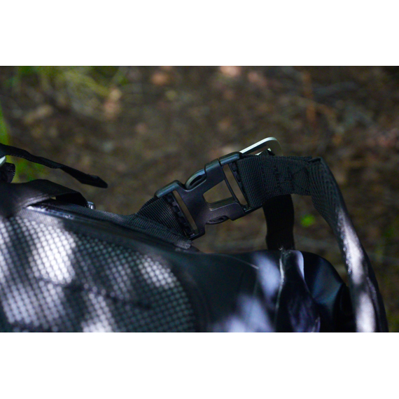 ГЕРМОРЮКЗАК PERECAT Travel bag 30 литров чёрного цвета, Цвет: Чёрный, изображение 13